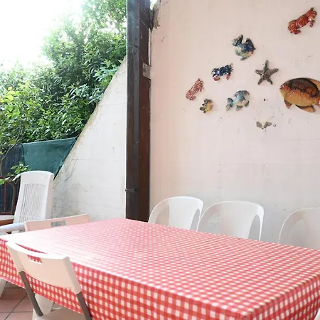 Pentalocale In Con Piscina A Numana - N232